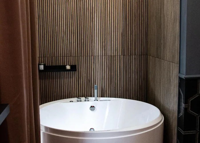 One Of One Experiences - 4* Rome